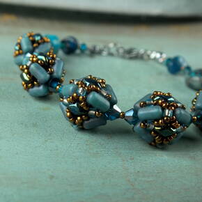 DIY Beaded Bracelet Tutorial: Seed Beads & Bicone Jewelry Making 